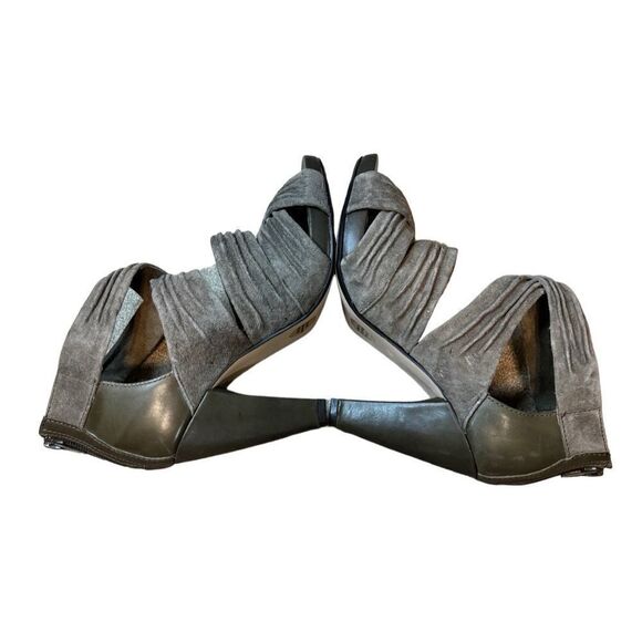 Anthropologie Seychelles Suede Strappy Open Toe Sandals - Picture 8 of 12